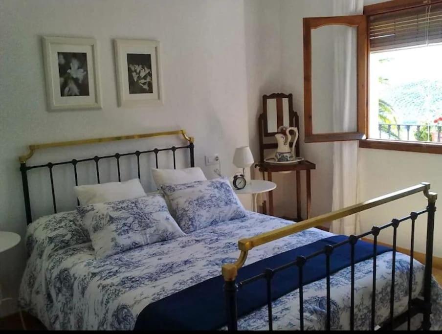 La Villa, Alojamiento Rural 伊斯纳哈尔 外观 照片