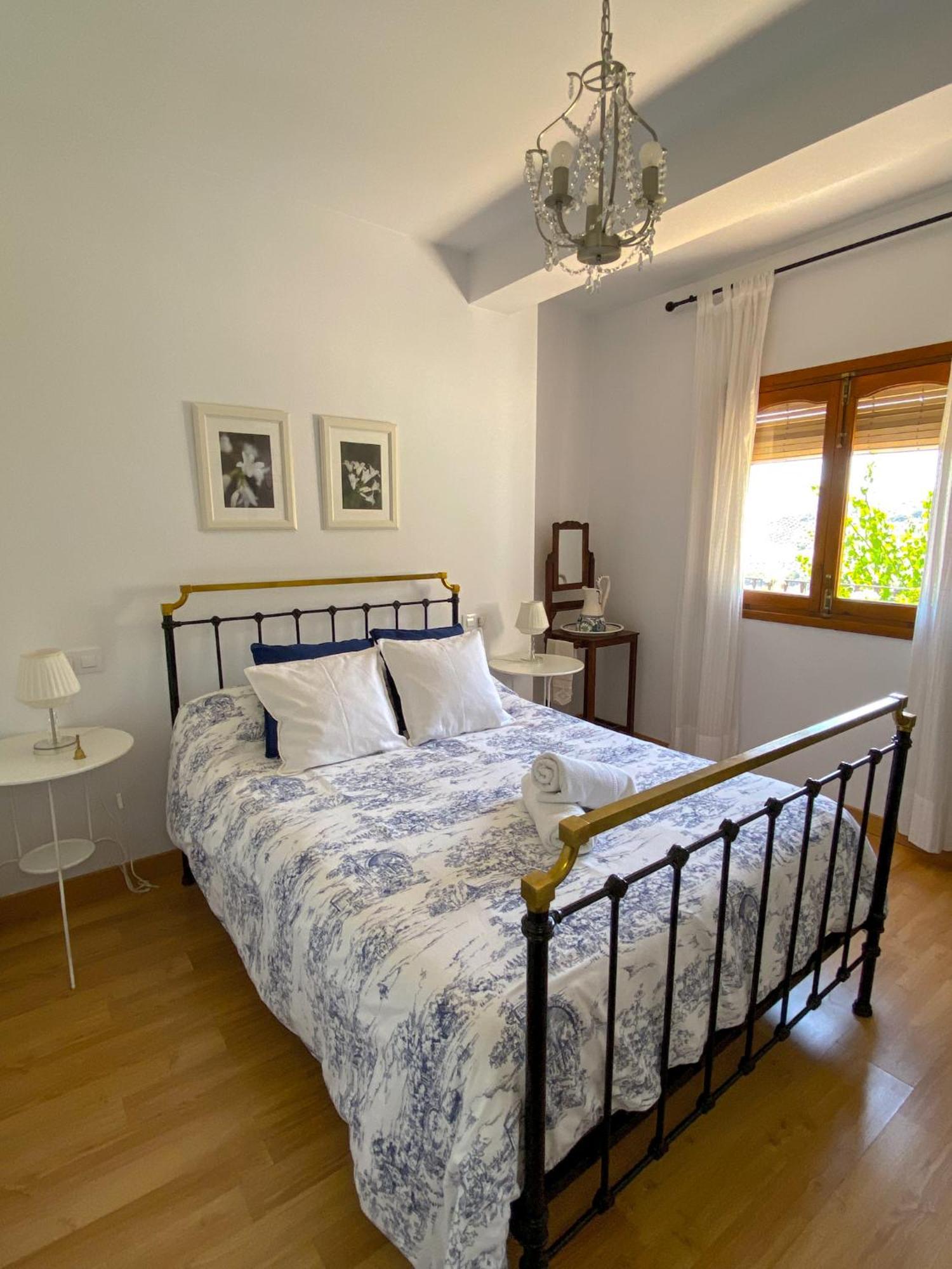 La Villa, Alojamiento Rural 伊斯纳哈尔 外观 照片